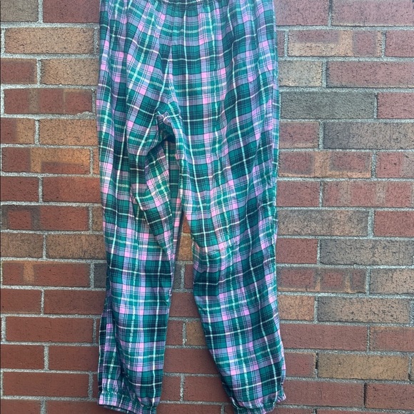 Victoria’s Secret Plaid Flannel Pajama Pants - Women’s Medium - Picture 4 of 7